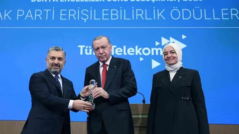 Türk Telekom'a Dijital Erişilebilirlik Ödülü Verildi