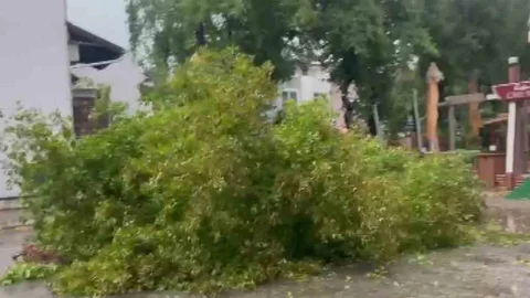 Marmaris'te Sağanak Yağış Etkili Oluyor