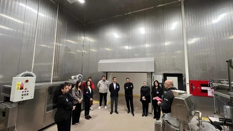 OKA Teknolojiyi Destekliyor