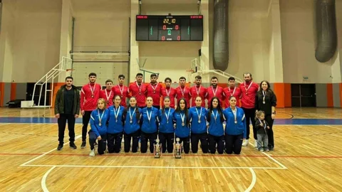 KBÜ voleybol takımlarından bölge şampiyonasına iki ayrı zafer