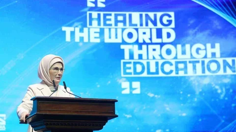 Emine Erdoğan'dan Yapay Zeka Açıklaması