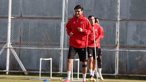 Sivasspor İstanbulspor Maçına Hazırlanıyor