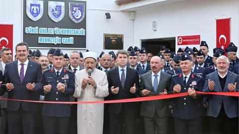 Merzifon 5’inci Ana Jet Üssü’nde Mehmetçik Camii’nin açılışı yapıldı