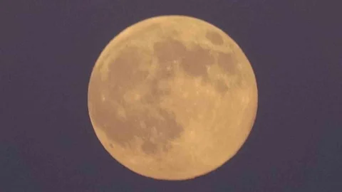 Van'da Yılın Son Dolunayı Görüldü