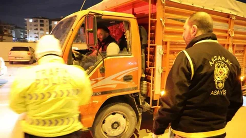 Aksaray'da Ehliyetsiz Sürücü Yakalandı