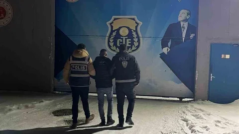 Sarıkamış'ta Kaçak Şahıs Yakalandı