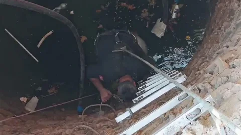 Adıyaman'da Kuyuya Düşen Keçi Kurtarıldı