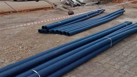 Kırşehir'de Park Halindeki Kamyon Düşmesi