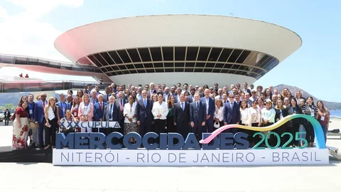 UCLG Başkanı Altay, Konya'da Zirveye Katıldı