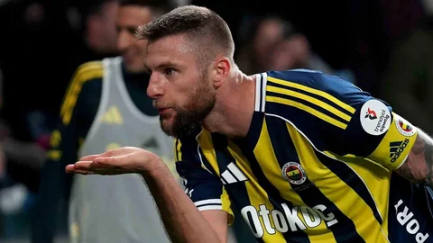 Milan Skriniar Fenerbahçe'yi Sevindirdi