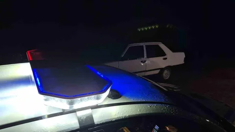 Dur ihtarına uymayan sürücü polisten 30 kilometre kaçabildi