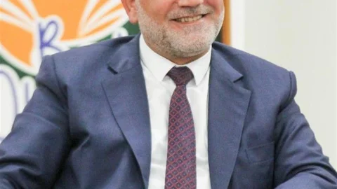 Canik'te Üniversite Öğrencilerine Burs Desteği