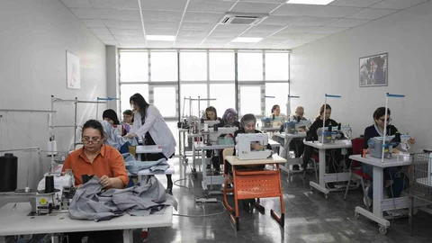 Mersin’de Giyim Üretim Kursları Artıyor