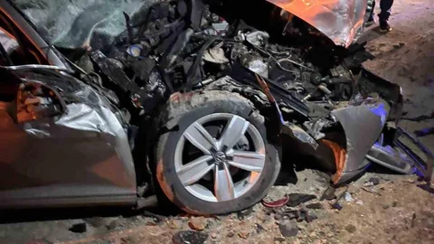 Sakarya'da Çekiciye Çarpma Kazası