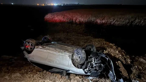 Mardin'de Tır ve Otomobil Çarpıştı