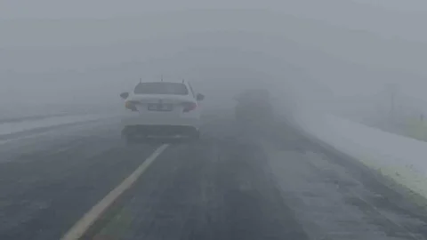 Kars’ta yoğun sis: Uçak seferleri iptal edildi