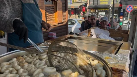 Bursa'da Taksicilerden Şehitler İçin Hayır Etkinliği