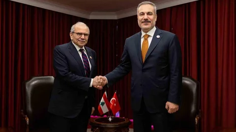 Dışişleri Bakanı Fidan Doha'da Görüştü