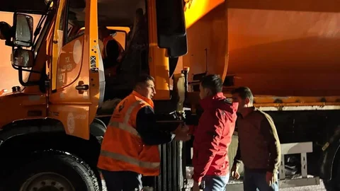 Karabet Geçidi'nde Kar Yağışı Etkili Oldu