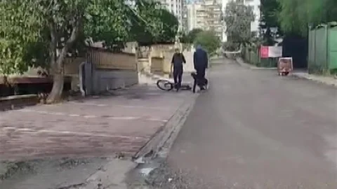 Adana'da Bisikletli Çocuğa Saldırı