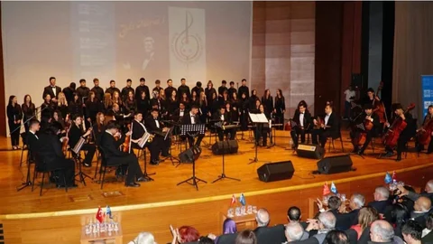 Zeki Müren'in 94. Doğum Günü Bursa'da Kutlandı