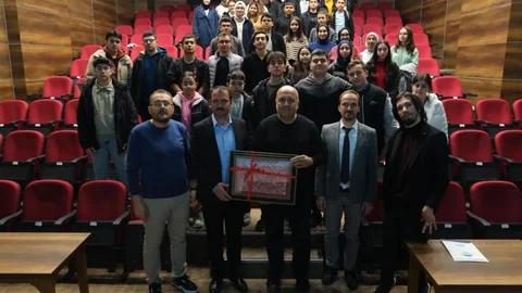 Kayseri'de Gençlere Eğitim Desteği