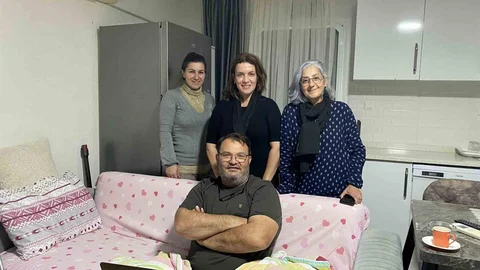 Betül Akın'dan Suat Salgın'a Ziyaret