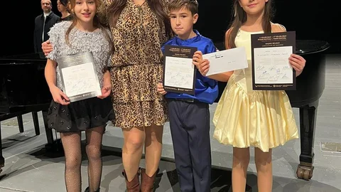 Bilecikli Öğrenciler Kıbrıs'tan Ödülle Döndü