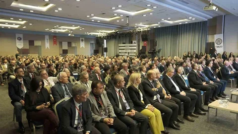 13. Türkiye Muhasebe Uzmanlığı Kongresi Gaziantep'te Yapıldı