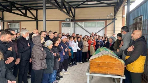 Kocaeli'de Otobüs Kazası Sonrası Acı Kaybı