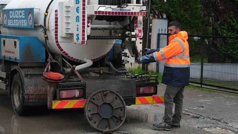 Düzce Belediyesi Su Taşkınlarına Karşı Önlem Alıyor