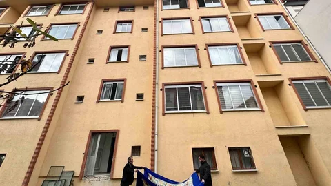 Edirne'de Mahsur Kalan Kedi İçin Seferberlik