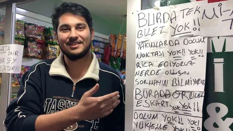 Eskişehir'de Market Sahibinin Notu Gündem Oldu