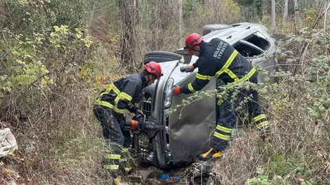 Bilecik'te Uçurumdan Düşen Araçta Şans Eseri Kurtuluş