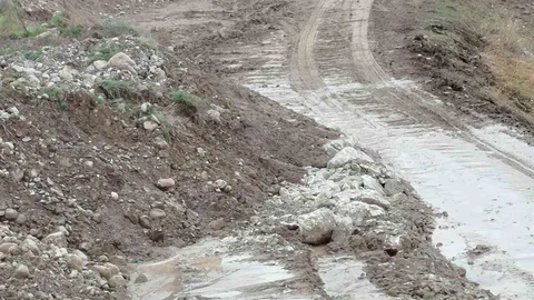 Beypazarı'nda Heyelan Nedeniyle Yol Kapandı