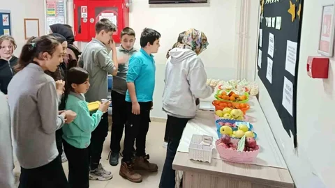 Hisarcık'ta Dürüstlük Marketi Açıldı