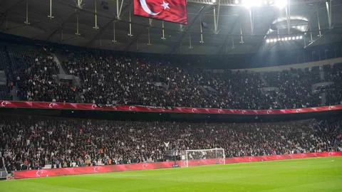 Türkiye-Romanya Maçı Beşiktaş Stadyumu'nda Oynanacak