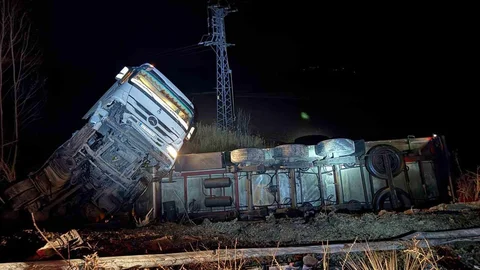 Çorum'da Trafik Kazası: 4 Yaralı