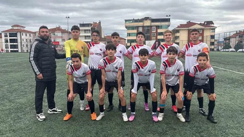 Bilecik'te U14 Ligi'nde Gol Yağmuru