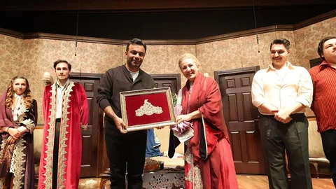 Bağcılar'da Tiyatro Oyunu İlgi Gördü