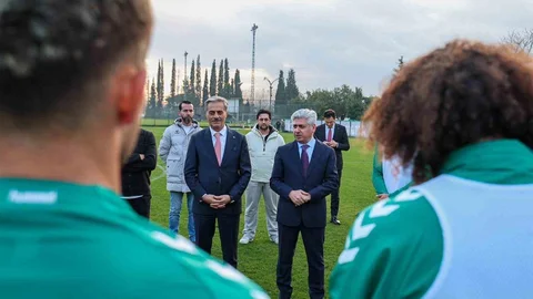 Sakarya'da Sakaryaspor'a Destek Ziyareti