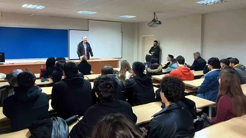 Sakarya'da Görme Engelli Bireyden Mizahi Paylaşımlar