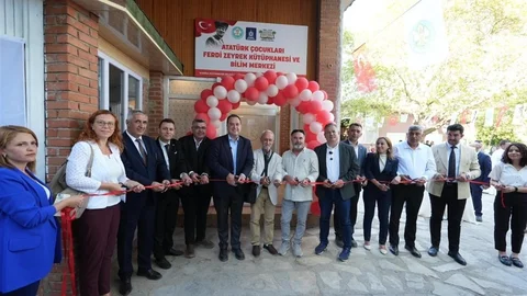 Atatürk Çocukları Kütüphaneleri Kitap Bağışlarını Bekliyor