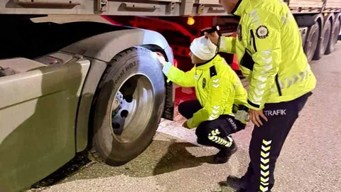 Bilecik'te Kış Lastiği Denetimleri Devam Ediyor