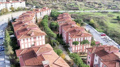 Arnavutköy’de örnek site yönetimi: 900 TL aidatla 125 bin metrekarelik dev alanı yönetiyorlar