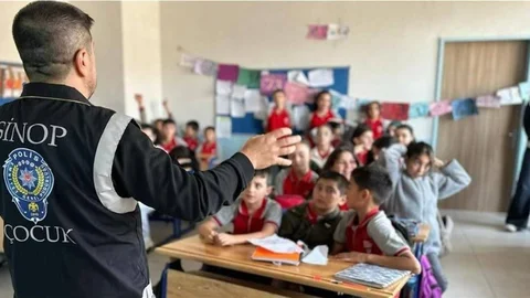 Sinop'ta Öğrencilere Güvenlik Eğitimi Verildi