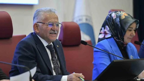 Kayseri'de Büyükkılıç Medyada Öne Çıkıyor