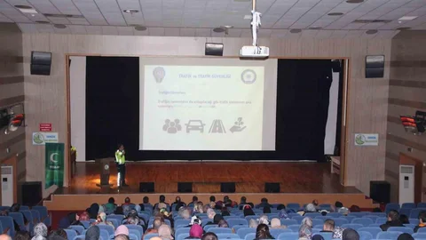 Gerede'de Polis Bilgilendirme Toplantısı