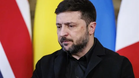 Zelenskiy, Barış İçin Halk Oylaması Düşünüyor