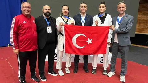 Türk Sporcular Avrupa Taekwondo'da Finalde Buluştu